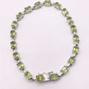 Green Peridot Gemstones 925 sterling silver Bracelet